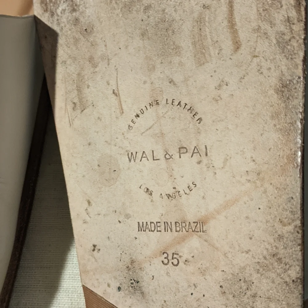 Wal & Pai - Ogdenclogs Slip-On Mules | Ivory | Size 35 (Size 5 U.S.) - Picture 2 of 16